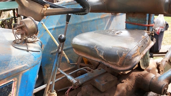 **360,000 บ.ต่อรอง**ขายรถไถ1เพลา FORD 6600 T3 ผสม เครื่องT3D5NN6015J มีเทอโบ ไอดีกลมใหญ่ เกียร์D2NN7006F ท้ายD2NN4024C เครื่องแน่นๆ แห้งๆ แรงดี สุดๆ เกียร์ดีไม่หลุด ท้ายดีไม่แตก แปลงผสม6610 ใหญ่ๆ ระบบไฮฯใช้งานปกติ ยกหางดี เร็ว ทำงานดี แรง คล่องตัว ยางดี4เ **360,000 บ.ต่อรอง**ขายรถไถ1เพลา FORD 6600 T3 ผสม เครื่องT3D5NN6015J มีเทอโบ ไอดีกลมใหญ่ เกียร์D2NN7006F ท้ายD2NN4024C เครื่องแน่นๆ แห้งๆ แรงดี สุดๆ เกียร์ดีไม่หลุด ท้ายดีไม่แตก แปลงผสม6610 ใหญ่ๆ ระบบไฮฯใช้งานปกติ ยกหางดี เร็ว ทำงานดี แรง คล่องตัว ยางดี4เ