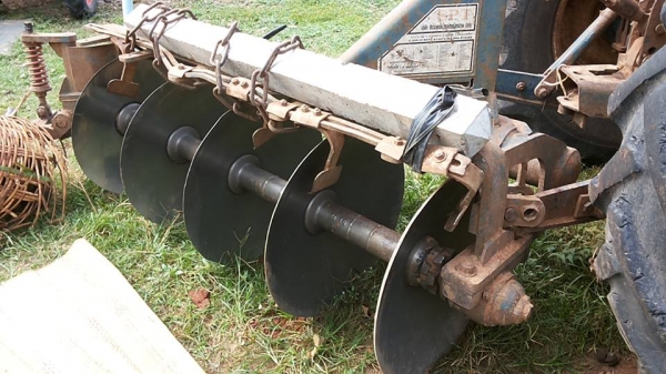 **360,000 บ.ต่อรอง**ขายรถไถ1เพลา FORD 6600 T3 ผสม เครื่องT3D5NN6015J มีเทอโบ ไอดีกลมใหญ่ เกียร์D2NN7006F ท้ายD2NN4024C เครื่องแน่นๆ แห้งๆ แรงดี สุดๆ เกียร์ดีไม่หลุด ท้ายดีไม่แตก แปลงผสม6610 ใหญ่ๆ ระบบไฮฯใช้งานปกติ ยกหางดี เร็ว ทำงานดี แรง คล่องตัว ยางดี4เ **360,000 บ.ต่อรอง**ขายรถไถ1เพลา FORD 6600 T3 ผสม เครื่องT3D5NN6015J มีเทอโบ ไอดีกลมใหญ่ เกียร์D2NN7006F ท้ายD2NN4024C เครื่องแน่นๆ แห้งๆ แรงดี สุดๆ เกียร์ดีไม่หลุด ท้ายดีไม่แตก แปลงผสม6610 ใหญ่ๆ ระบบไฮฯใช้งานปกติ ยกหางดี เร็ว ทำงานดี แรง คล่องตัว ยางดี4เ