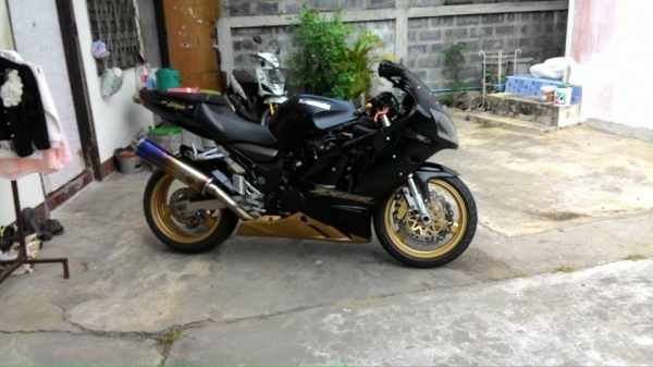 ขาย kawasaki zx12r ขาย kawasaki zx12r