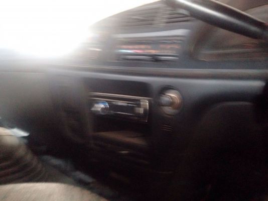 ISUZU DECA 195 HP 6HE1 TURBO INTER รถเทรลเลอร์ สิบล้อ 2 เพลามีสโลว์ครบพร้อม บันไดไฮดรอลิกส์ขึ้นรถเกี่ยวข้าว ใช้ลาก PC 120 - PC 150 ได้สบายครับ ภายในเก๋งคอนโซลสวยครบ CD MP3 แอร์เย็น พวงมาลัยเพาเวอร์ ระบบเบรคทริ๊ปฟี้ครบครัน ช่วงล่างคัชซีสวยเดิมๆมากครับ ยาง