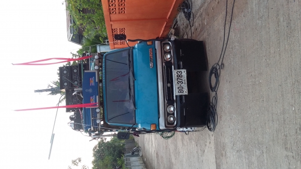 ขายรถ 4ล้อรุ่นโตโยต้า  bu50