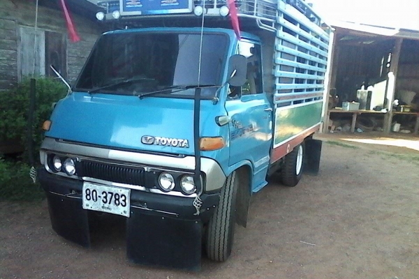 ขายรถ 4ล้อรุ่นโตโยต้า  bu50