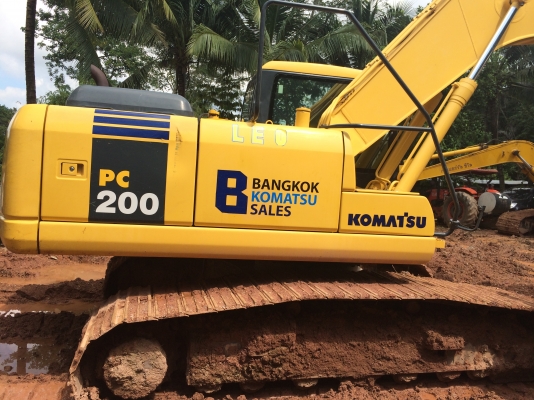 ขายดาวน์..PC200-7 ออกใหม่ป้ายแดง 3966ชม.รถสวยมาก...ขายดาวน์ผ่อนต่อได้เลย....