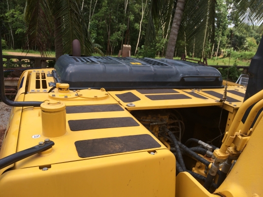 ขายดาวน์..PC200-7 ออกใหม่ป้ายแดง 3966ชม.รถสวยมาก...ขายดาวน์ผ่อนต่อได้เลย....