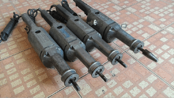 ขายด่วนเจียคอยาวสแตนเลส Makita 9105 750W. แท้100\%.