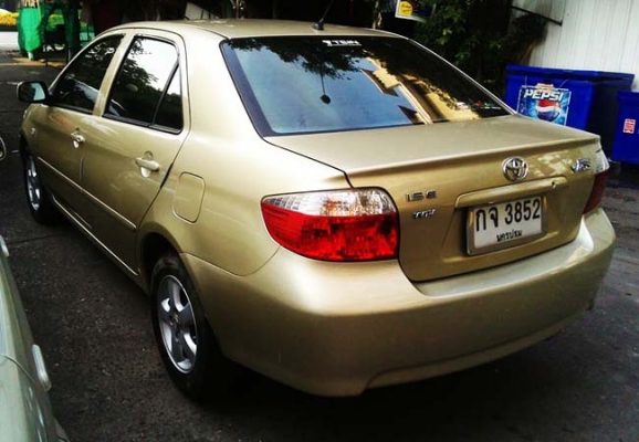 Vios รุ่น e ปี 2003 เกียร์ออโต้ ไม่เคยติดแก๊ส รถสวย ภายในเรียบร้อย เครื่องดี เกียร์นิ่มนวล ช่วงล่างเงียบ แอร์หนาว เครื่องเสียง pioneer แบตเตอรี่ใหม่ รถพร้อมใช้ ขับประหยัด.