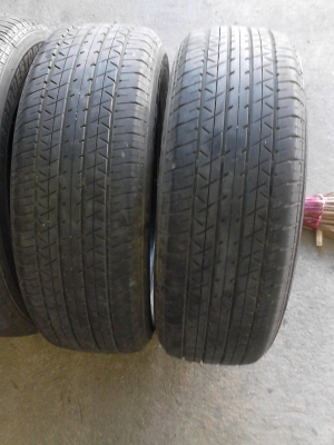 215/60R16 BRIDGESTONE TURANZA  ER33  ปี2011 MADE IN THAILAND ชุด 4 เส้น  TEL.081-427-3941