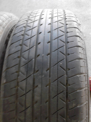 215/60R16 BRIDGESTONE TURANZA  ER33  ปี2011 MADE IN THAILAND ชุด 4 เส้น  TEL.081-427-3941