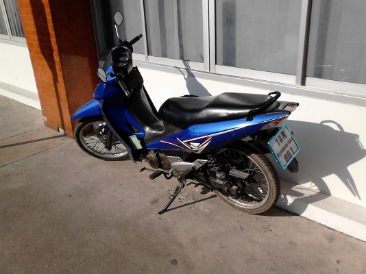 ขายมอเตอร์ไซด์ คาวาซากิ zx130 ปี 2549 สภาพ ok ศูนย์ตรง ทะเบียนไม่ขาด พร้อมโอน