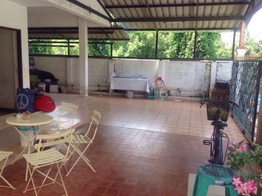 บ้านบางบัวทอง