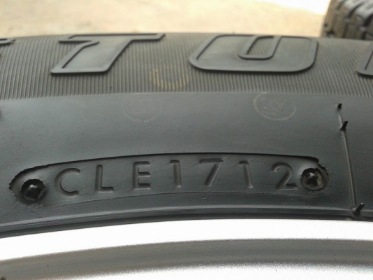 ขายครับเผื่อท่านใดหาอยู่ max isuzu platinum ขอบ 16 พร้อมยาง 245/70/16 ปี 12 สวยๆถูกๆครับ ขายครับเผื่อท่านใดหาอยู่ max isuzu platinum ขอบ 16 พร้อมยาง 245/70/16 ปี 12 สวยๆถูกๆครับ