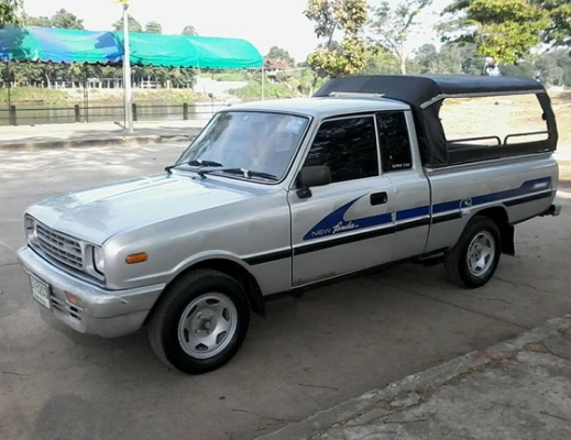 ขาย Mazda familia ปี95 เครื่อง1400 สภาพเดิมๆเนียนๆพร้อมใช้งาน