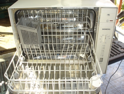 ขาย เครื่องล้างจาน ตั้งโต๊ะ ยี่ห้อ siemens รุ่น sk 25200