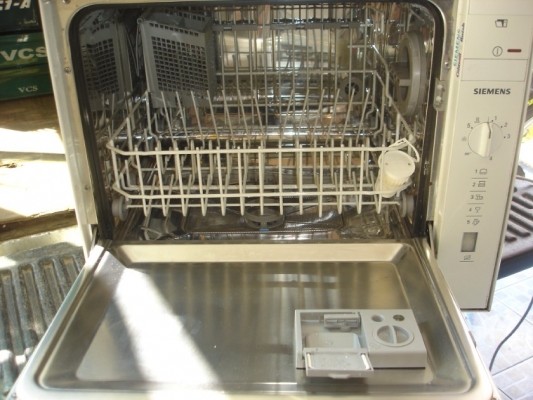 ขาย เครื่องล้างจาน ตั้งโต๊ะ ยี่ห้อ siemens รุ่น sk 25200