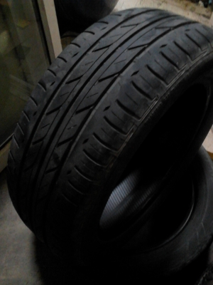 215/55R17  BRIDGESTONE  ECOPIA  EP100A  มี 2 เส้น โทร.081-427-3941