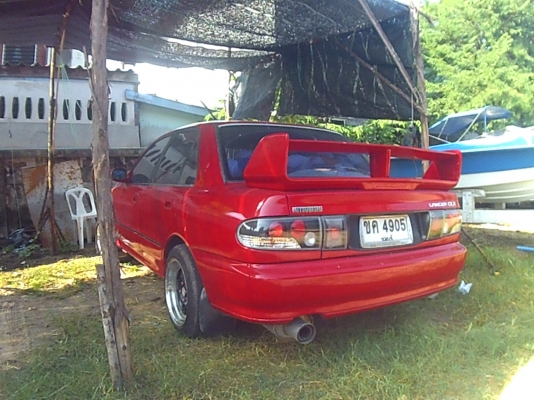 รถเก๋ง อีคา