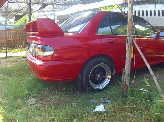 รถเก๋ง อีคา