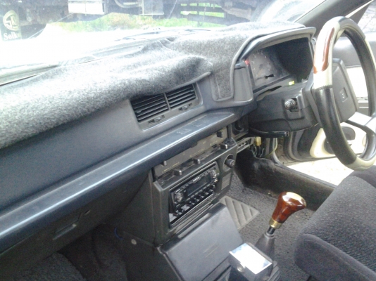 เก๋ง โตโยต้าเก่า