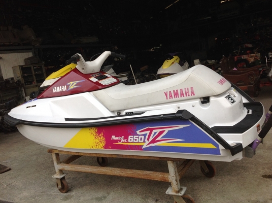 WWW.ByRin29.COM เรือเจ็ตสกี YAMAHA TL 650 Marine Jet สภาพเดิมๆจากญี่ปุ่น นำเข้าจากประเทศญี่ปุ่น