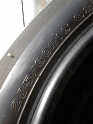 205/60R16 MAXXIS VICTRA 510  ชุด 4 เส้น  TEL.081-427-3941