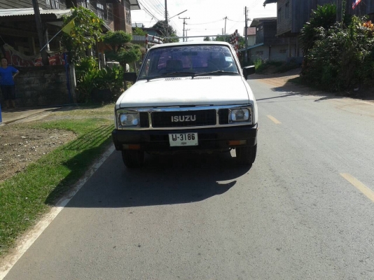 ขายรถ ISUZU KB 2500 เครื่องฝาทอง รถมือเดียว แอร์เย็น สภาพสวยพร้อมใช้งาน มีคอกแจ้งลงเล่มแล้ว ทะเบียนพร้อมโอน ราคาต่อรองได้ ขายรถ ISUZU KB 2500 เครื่องฝาทอง รถมือเดียว แอร์เย็น สภาพสวยพร้อมใช้งาน มีคอกแจ้งลงเล่มแล้ว ทะเบียนพร้อมโอน ราคาต่อรองได้