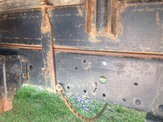 ISUZU NKR 110 HP 4BE1 ปี 36 หกล้อดั๊มพ์ กระบะดั๊มพ์เหล็ก 4 ตันความยาว 3.60 เมตรไม่มีผุกระบอกดั๊มพ์ไม่มีเยิ้มครับพร้อมใช้งาน เครื่องแน่นแรงดี หัวเก๋งสวยไม่มีผุภายในเก๋งคอนโซลครบ เกียร์สั้น ช่วงล่างคัชซีสวยมากเดิมๆไม่มีแอ่นไม่มีบวม ยาง 8.25 ขอบ 16 สภาพดี 70