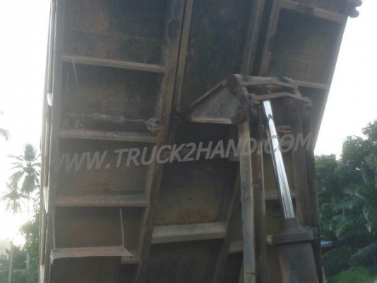 รถบรรทุกดั๊ม 6 ล้อ ยี่ห้อ HINO รุ่น FF172KA รถบรรทุกดั๊ม 6 ล้อ ยี่ห้อ HINO รุ่น FF172KA