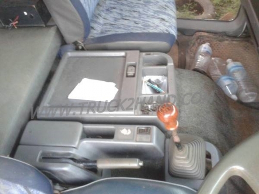 รถบรรทุกดั๊ม 6 ล้อ ยี่ห้อ HINO รุ่น FF172KA รถบรรทุกดั๊ม 6 ล้อ ยี่ห้อ HINO รุ่น FF172KA