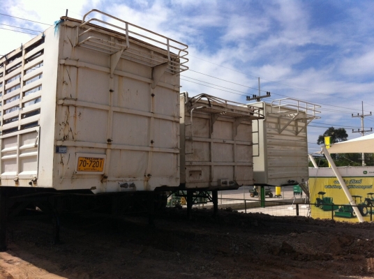 ขายหาง 3 เพลาแท้ ปี55 ยาว12.5 เมตร สูง8 ขายหาง 3 เพลาแท้ ปี55 ยาว12.5 เมตร สูง8