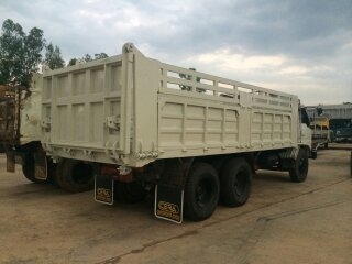 แสงฟ้าเต้นรถ///ขายรถHINO-F18ดั้มเครื่องHO7C-175แรงม้ายางใหม่10เส้น