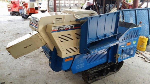 รถนวดข้าวเดินตาม เก่าญี่ปุ่น ISEKI สภาพอย่างสวย เป็นแทรคยาง