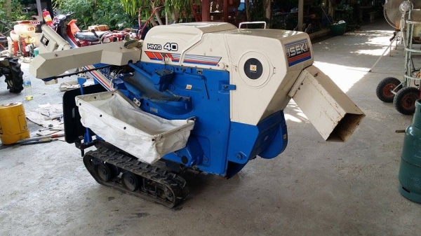 รถนวดข้าวเดินตาม เก่าญี่ปุ่น ISEKI สภาพอย่างสวย เป็นแทรคยาง