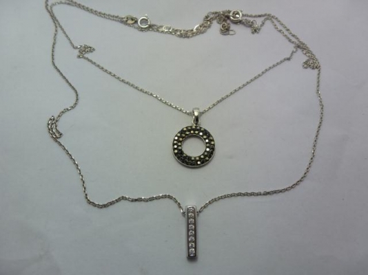 สร้อยเงินแท้พร้อมจี้เงินสวยเก๋