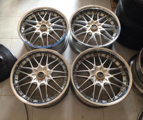 ขายล้อ BRIDGESTONE TURNING-MESH ขอบ 17" F8" R9" 4,5/114.3 ประมูลจากญี่ปุ่น