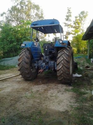 ขายรถไถ Ford 6610