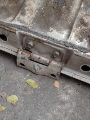 ฝาท้าย ISUZU แบบเปิดดึงซ้ายขวา TEL.081-427-3941 ฝาท้าย ISUZU แบบเปิดดึงซ้ายขวา TEL.081-427-3941