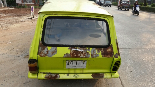 มาสด้า800 แวน เอกสารพร้อมโอน ขายขาดทุน 26,000 บาท