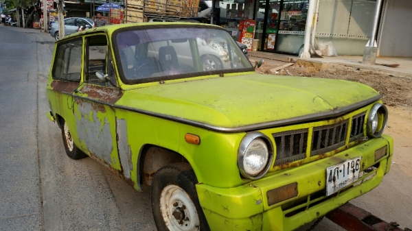 มาสด้า800 แวน เอกสารพร้อมโอน ขายขาดทุน 26,000 บาท