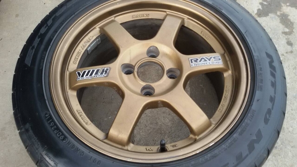 ล้อ TE37 ขอบ15 พร้อมยางชุดล่ะ 8,000