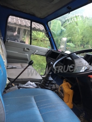 รถบรรทุก 6 ล้อดัมพ์ ยี่ห้อ ISUZU  เครื่อง 100 แรงม้า