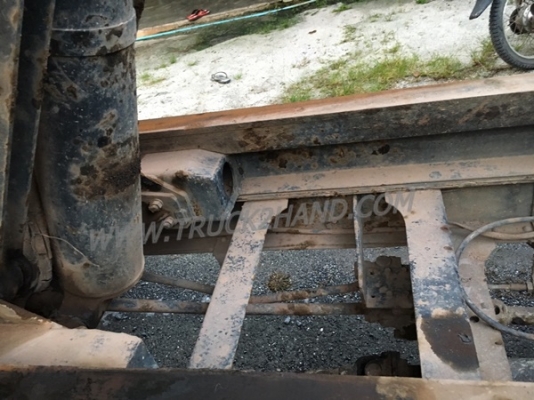 รถบรรทุก 6 ล้อดัมพ์ ยี่ห้อ ISUZU  เครื่อง 100 แรงม้า