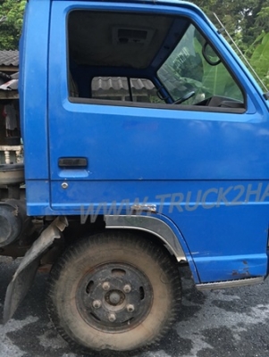 รถบรรทุก 6 ล้อดัมพ์ ยี่ห้อ ISUZU  เครื่อง 100 แรงม้า