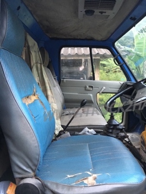 รถบรรทุก 6 ล้อดัมพ์ ยี่ห้อ ISUZU  เครื่อง 100 แรงม้า