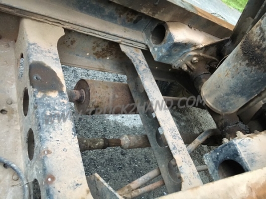 รถบรรทุก 6 ล้อดัมพ์ ยี่ห้อ ISUZU  เครื่อง 100 แรงม้า