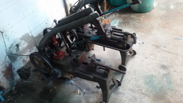 ขายเหมาเครื่องเลื่อยHERO   2ตัว