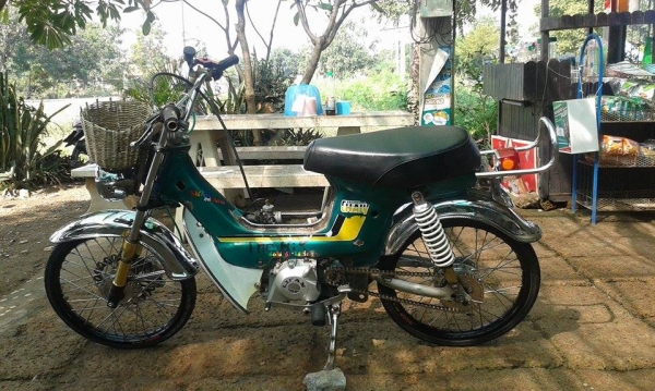 ขาย ชาลี เครื่องไลฟาน 125