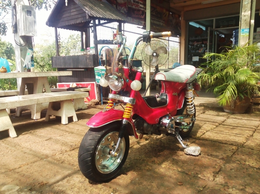 ขาย ชาลี เครื่องเวฟ 100 สภาพสวยๆ ของเเต่งตามรูป ราคาสุดคุ้ม 17500 (ทะเบียนเครื่อง+ใบซื้อขาย) สนใจโทร 089-8054390 โอ๋ ลพบุรี ขาย ชาลี เครื่องเวฟ 100 สภาพสวยๆ ของเเต่งตามรูป ราคาสุดคุ้ม 17500 (ทะเบียนเครื่อง+ใบซื้อขาย) สนใจโทร 089-8054390 โอ๋ ลพบุรี