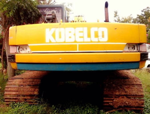 KOBELCO MARK III SK 200 รถบอดี้สวยสภาพดีพร้อมทำงาน เครื่องเดิมปั๊มเดิมทำงานไม่โหลด ภายในเก๋งอุปกรณ์ครบ มีหน้าจอ ไฟฟ้าตัด ภายนอกบูมอาร์มสวยไม่มีปะ เอวแน่นดี ช่วงล่างโซ่บูทใบแทรกหนาดีประมาณ 60\% เอกสารสัญญาซื้อขาย ราคาต่อรองได้ครับ