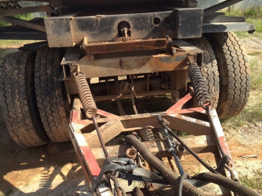 รถอีซูซุ 10 ล้อดั้ม 270 แรงม้า. ปี 48  ( ขายแม่ , ลูก )  สนใจติดต่อ 081 - 6079515