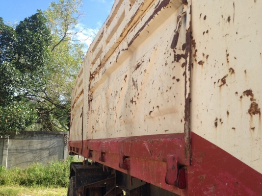 รถอีซูซุ 10 ล้อดั้ม 270 แรงม้า. ปี 48  ( ขายแม่ , ลูก )  สนใจติดต่อ 081 - 6079515